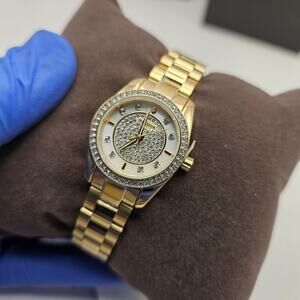 BULOVA CLASSIC GEMMED DIAMOND STAILESS STEEL CRYSTAL QUARTZ WOMEN'S WATCH 98L315